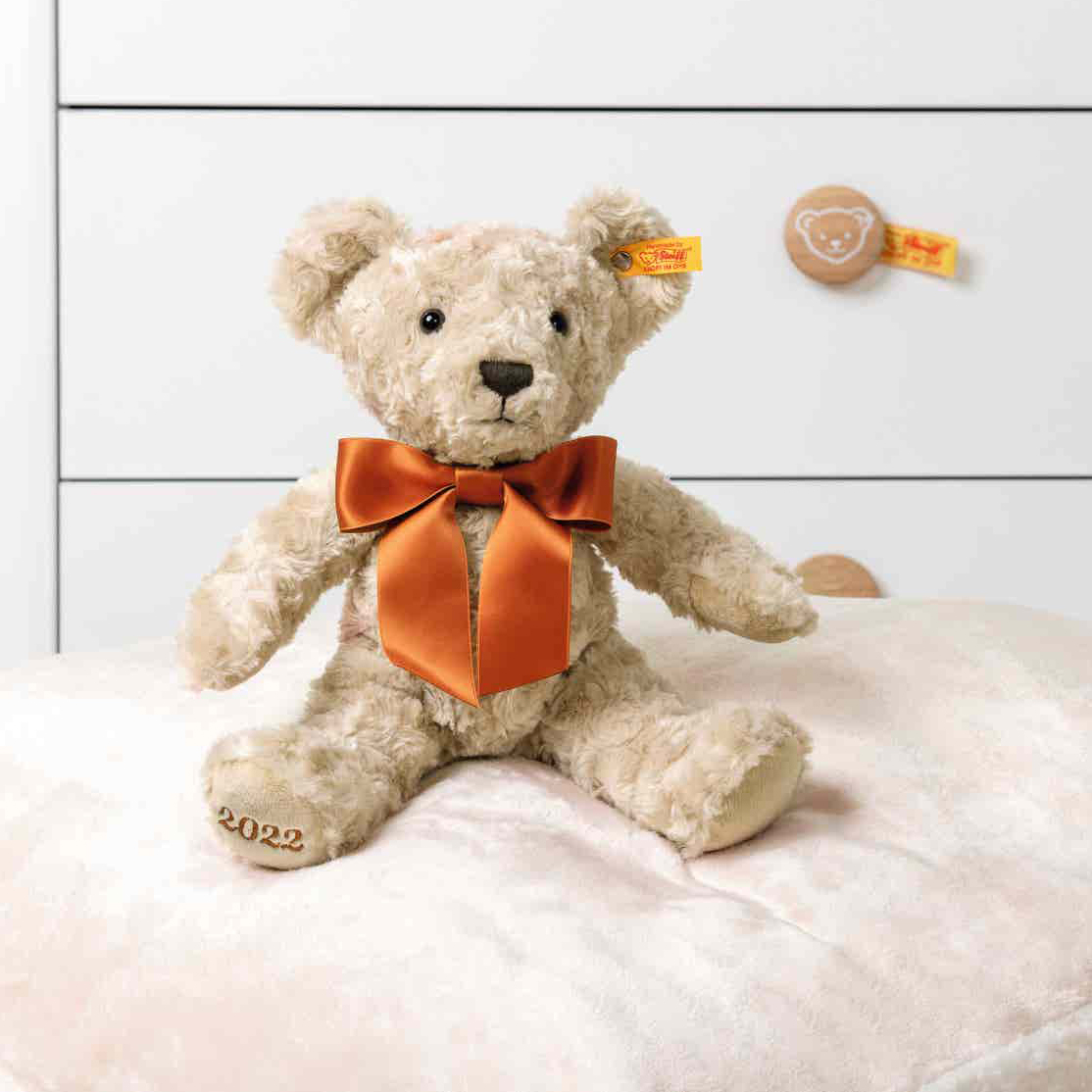 Steiff Cosy Year Bear, 34cm - Steiff